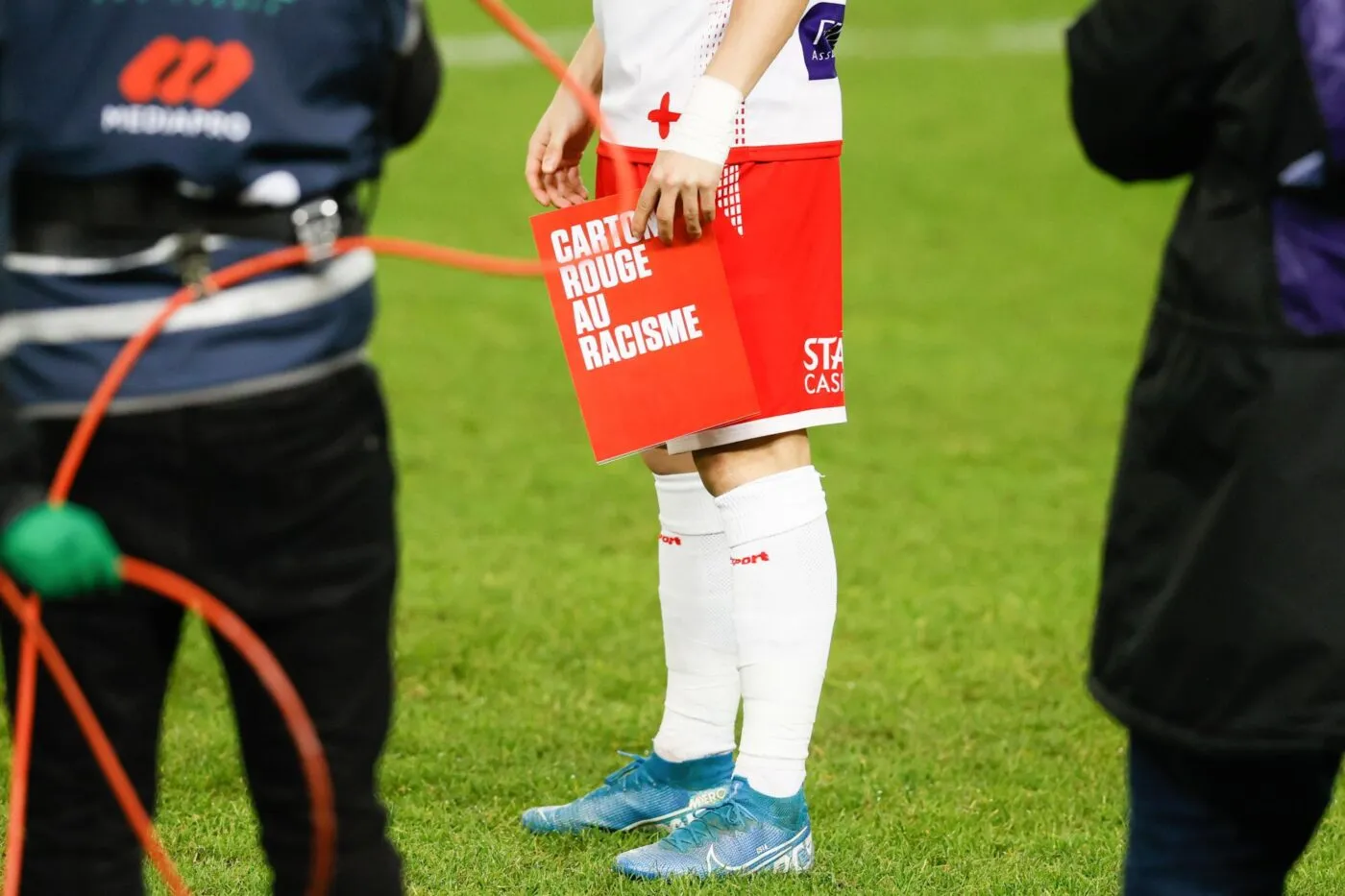 Victime de racisme, un arbitre quitte le terrain pour porter plainte