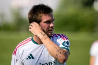 Le Real Madrid cherche à placer un de ses espoirs en Italie