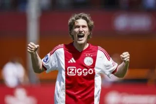Une première offre du PSG pour Godts rejetée par l'Ajax