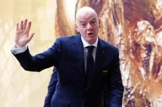 Des organisations pour les droits humains demandent une « réforme systémique » de la FIFA