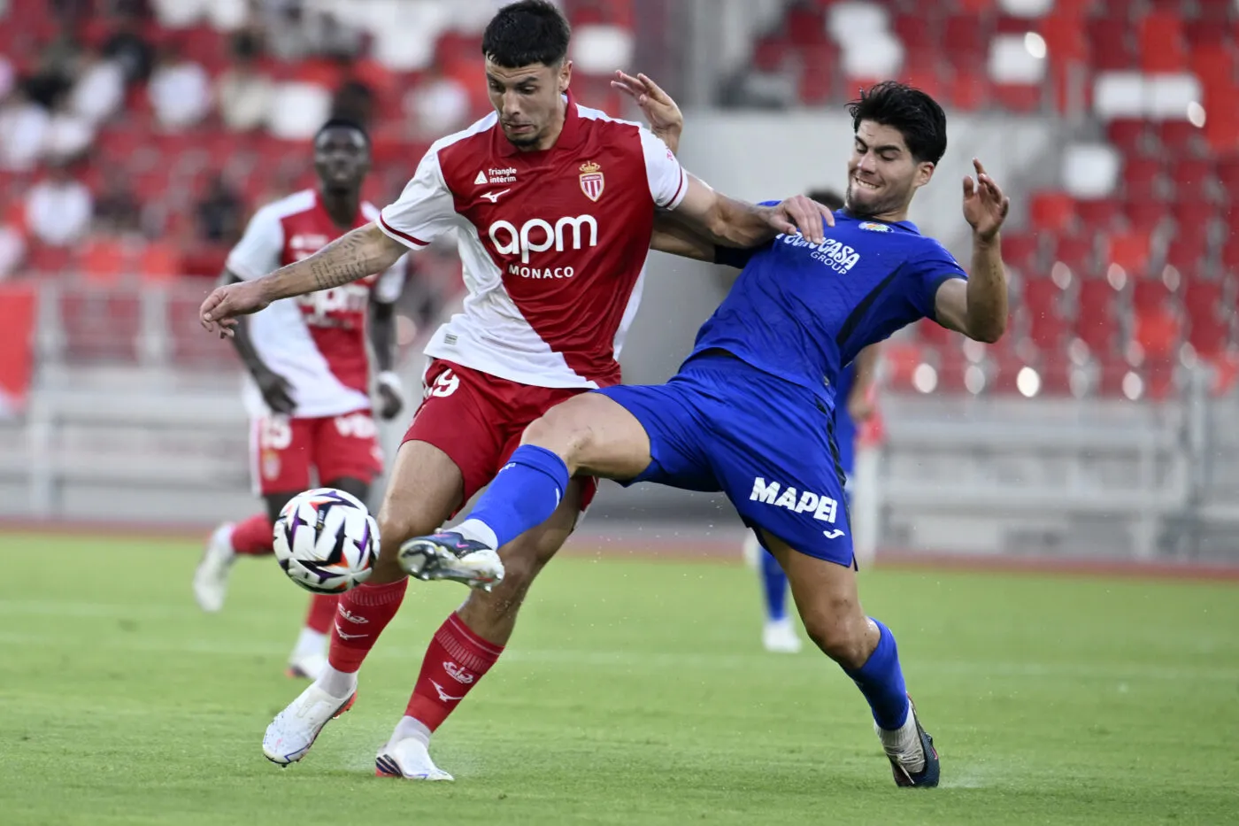 Monaco poursuit sa prépa par une victoire