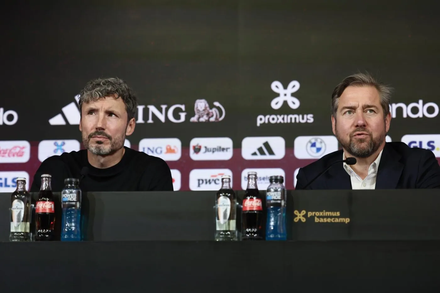 Le directeur sportif de la Belgique ne veut pas se précipiter avec Van Bommel