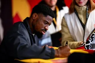 Serge Aurier retrouve le RC Lens