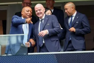 Le patron de la CAF veut que le sort d'Infantino soit décidé par un vote