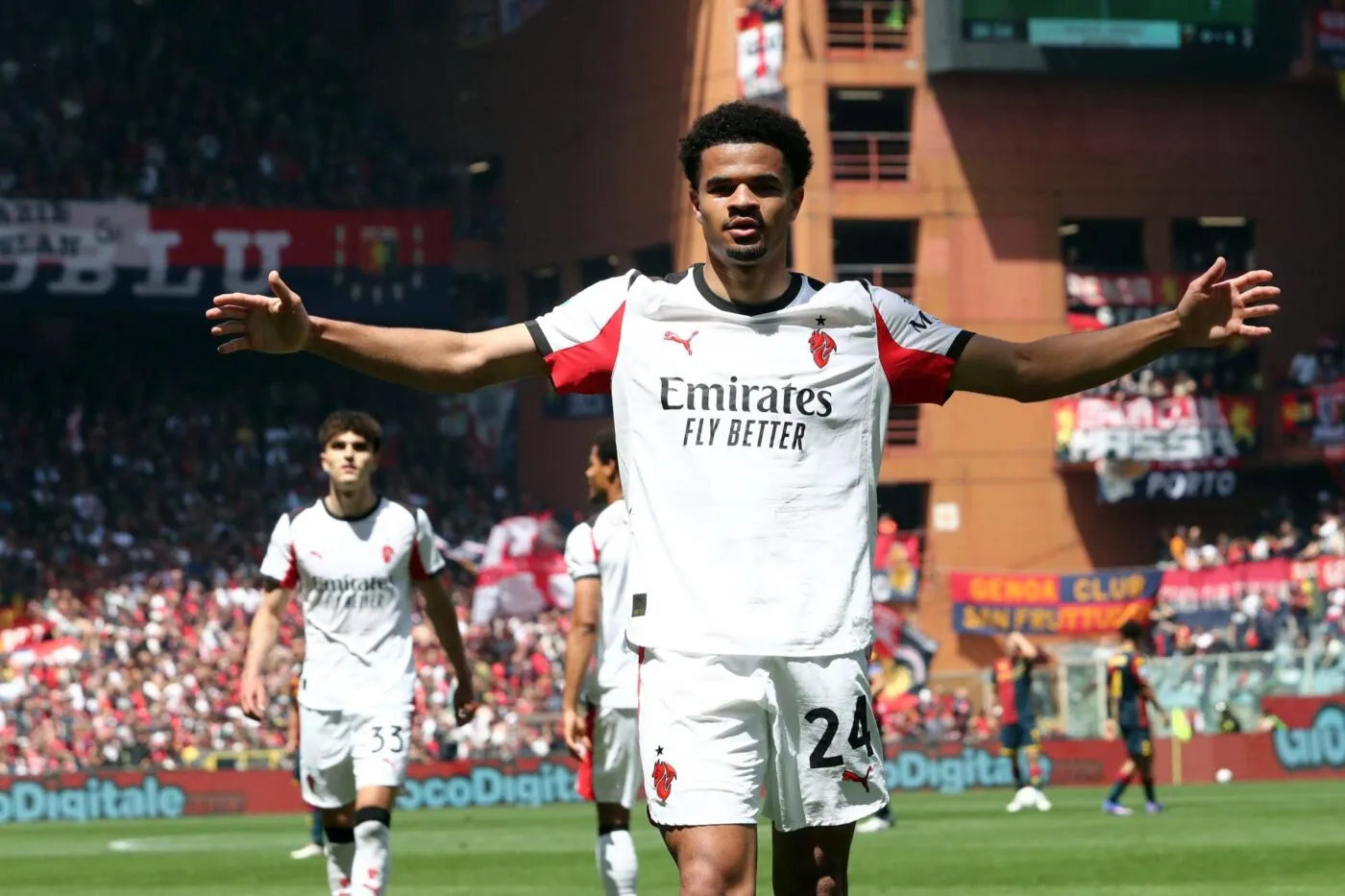 Lyon mise sur un jeune de l'AC Milan