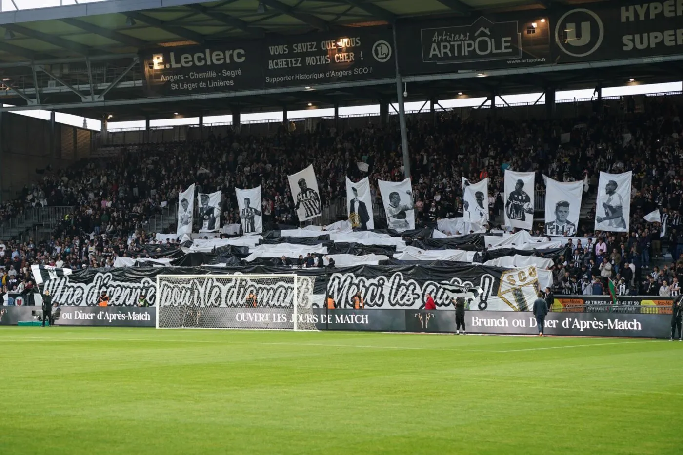 Une nouvelle tribune à Angers