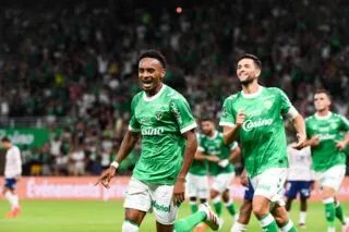 Saint-Étienne s'amuse, Nantes perd encore et plonge dans la crise