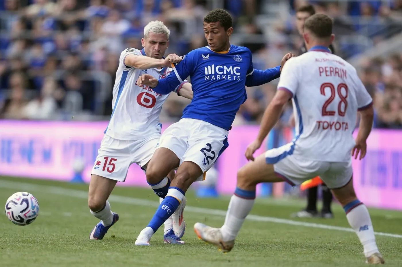 Lille arrache le nul face à Everton en match amical