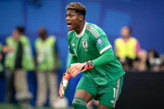 Zion Suzuki signe dans son nouveau club et ce n'est pas le PSG