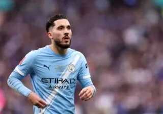 Les coulisses du recrutement de Rayan Cherki à Manchester City