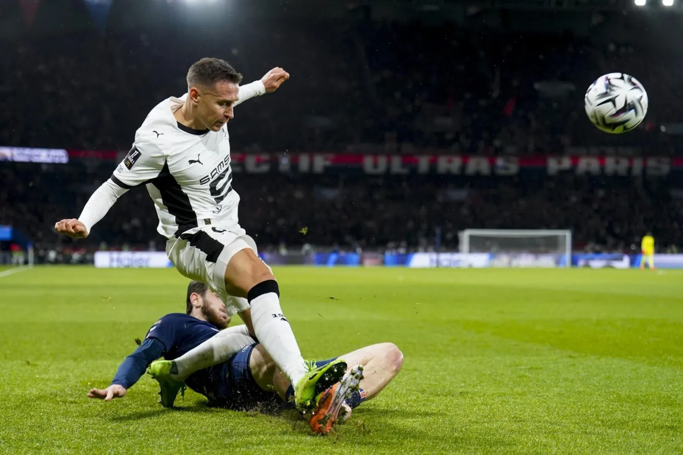 Le PSG ne compte pas jouer deux matchs au Roazhon Park cette saison
