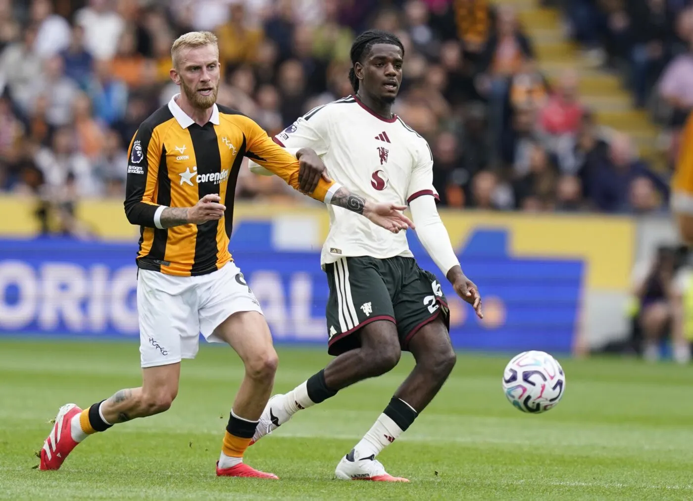 Manchester United se fait griffer à Hull City