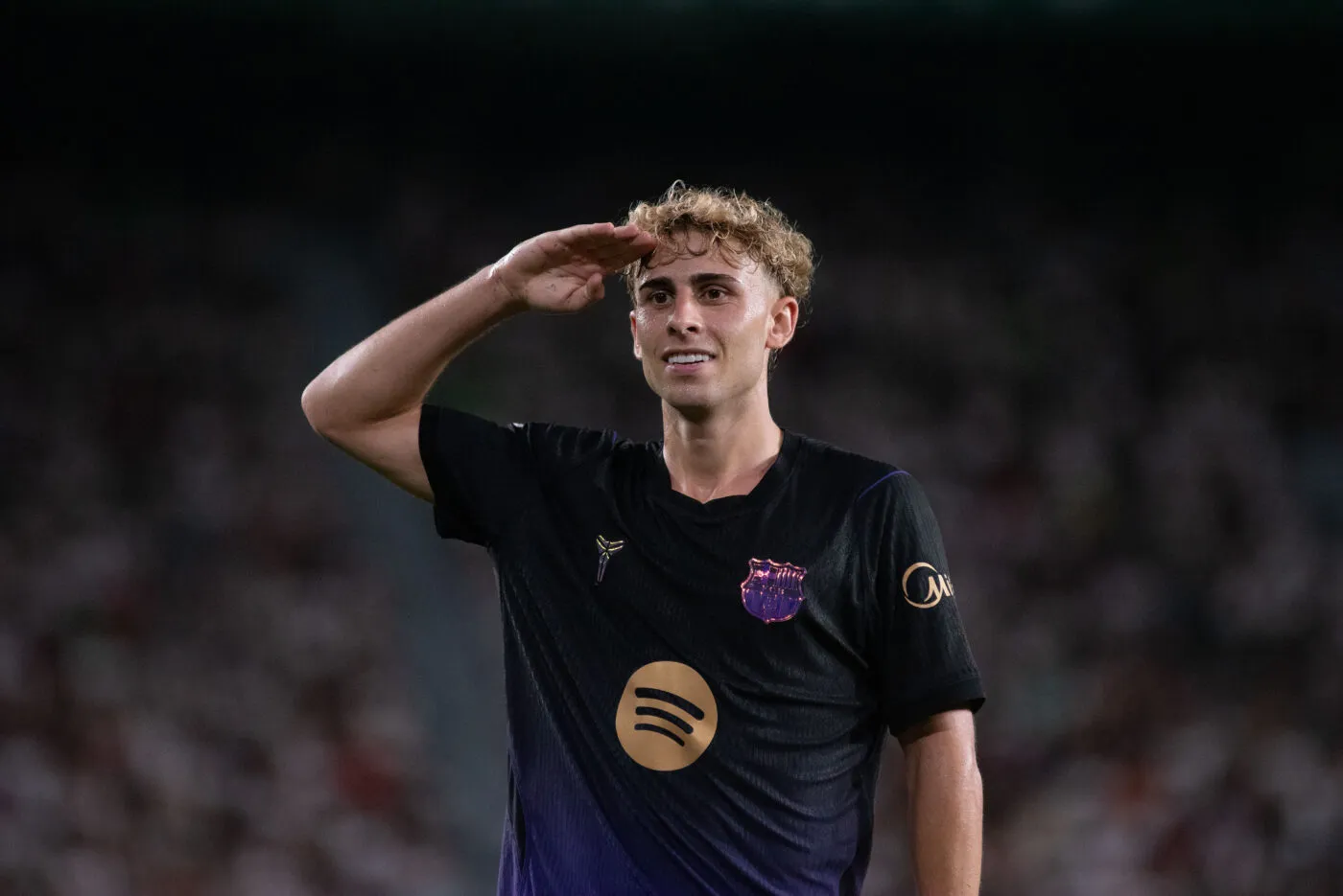 Le Barça lance sa saison en collant une valise à Elche