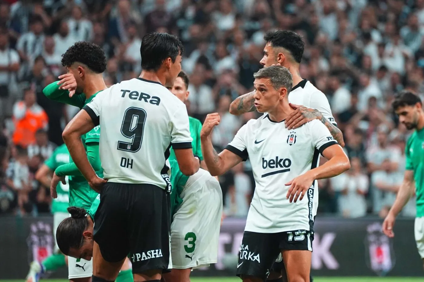 Beşiktaş défonce l’arbitrage dans un communiqué salé