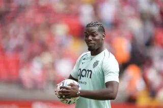 En quête d'un club, Paul Pogba baisse le prix de vente de sa villa anglaise