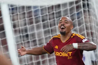 Le duo Malen-Dybala porte la Roma