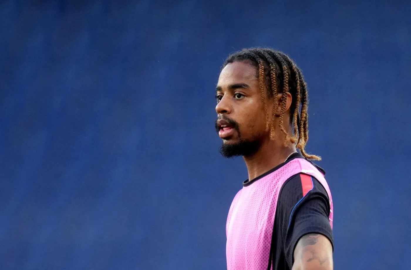 Le PSG et Liverpool avancent pour le transfert de Barcola