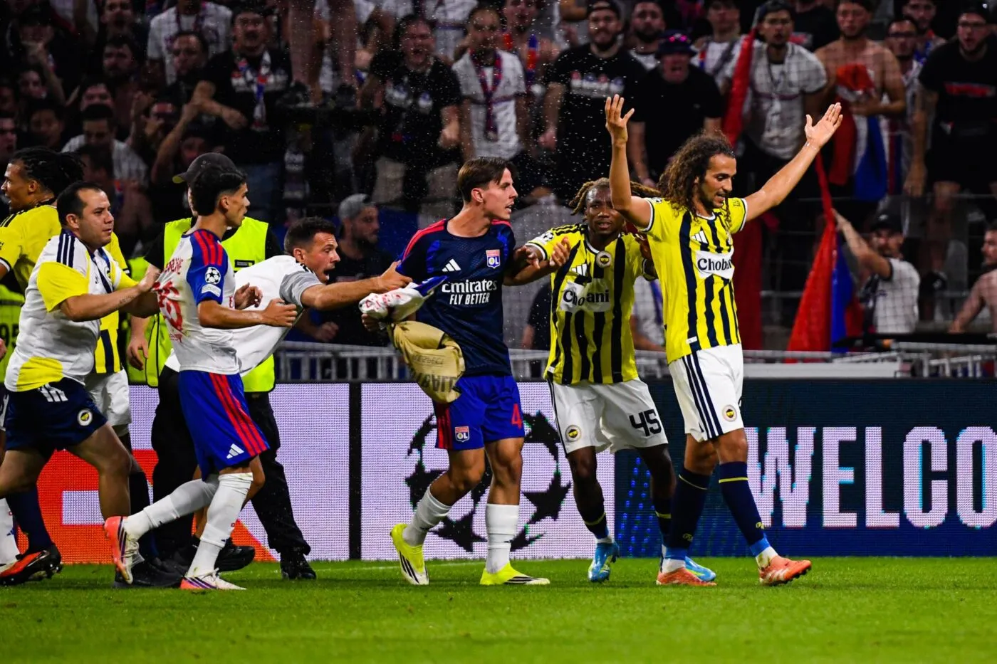 Êtes-vous choqués par le comportement de Mattéo Guendouzi à Lyon ?