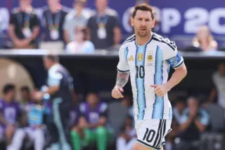 Lionel Messi annonce sa retraite internationale