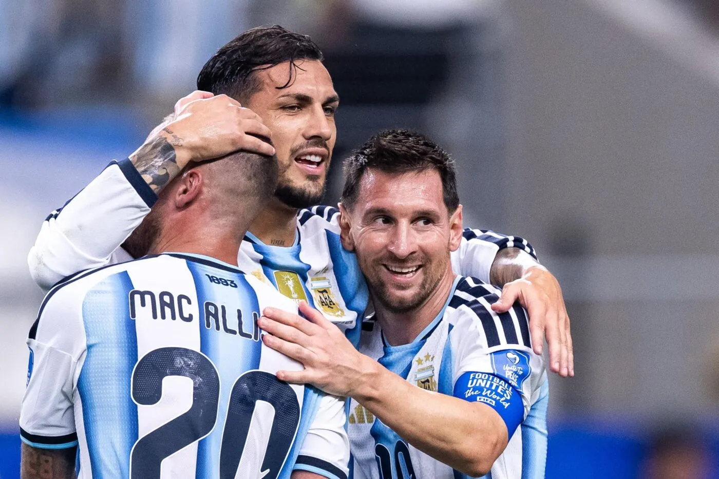 « Je t'aime, petit » : l'hommage de Leandro Paredes à Lionel Messi