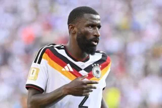 Retraite internationale pour un poids lourd allemand