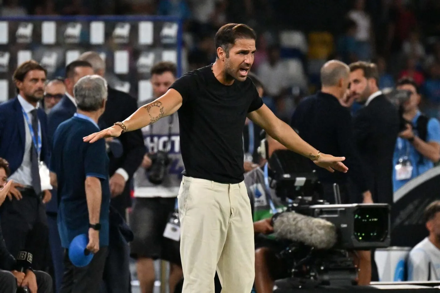 Cesc Fàbregas et Federico Dimarco récompensés en Serie A