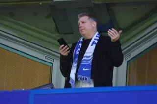 Le patron de Chelsea et de Strasbourg au soutien de l'extrême droite anglaise