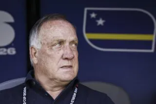 À bientôt 79 ans, Dick Advocaat prolonge avec Curaçao
