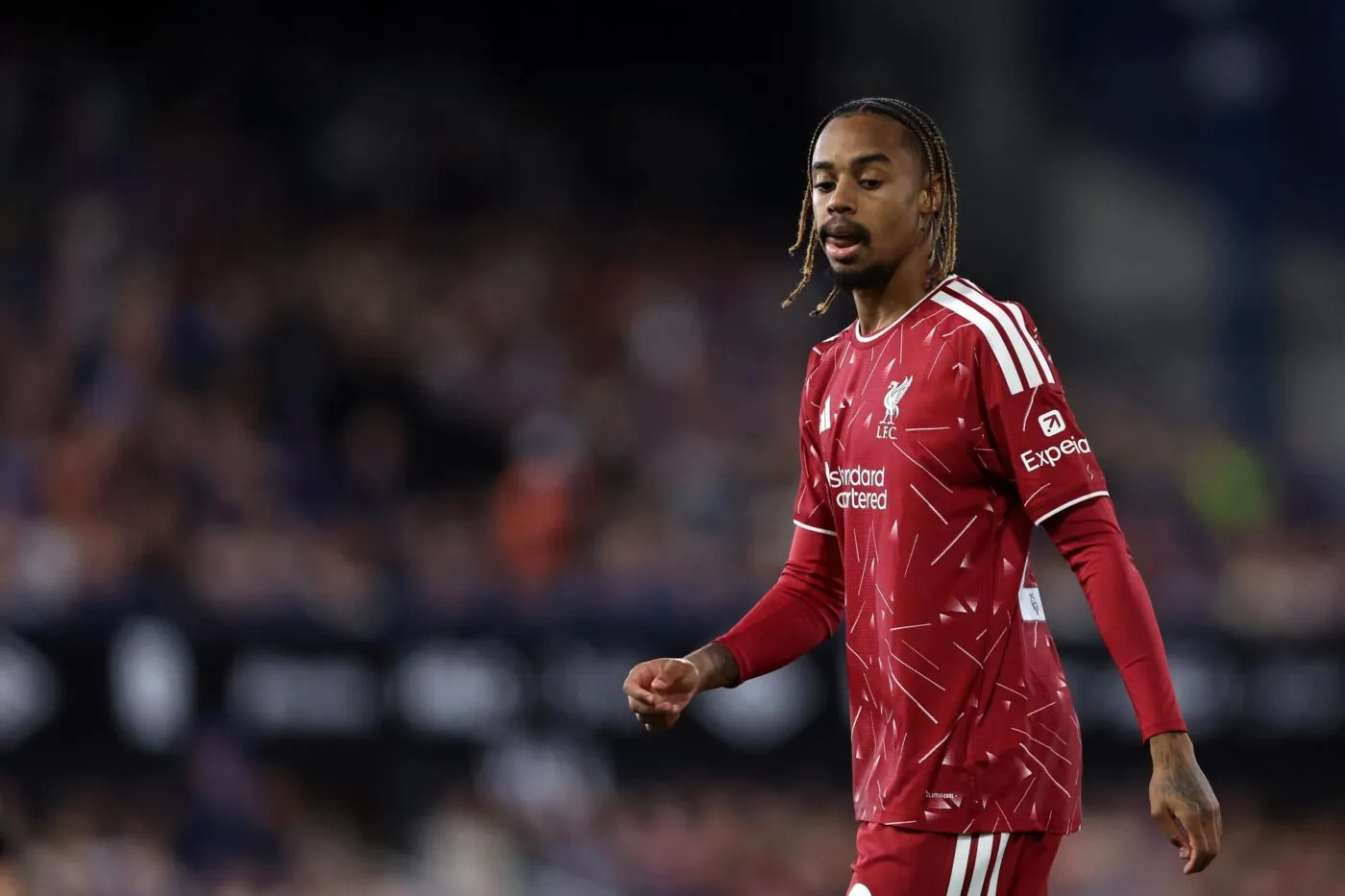 Bradley Barcola titulaire pour la première fois avec Liverpool