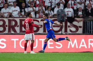 Le PSG remporte sa première victoire de la saison face à de courageux Brestois