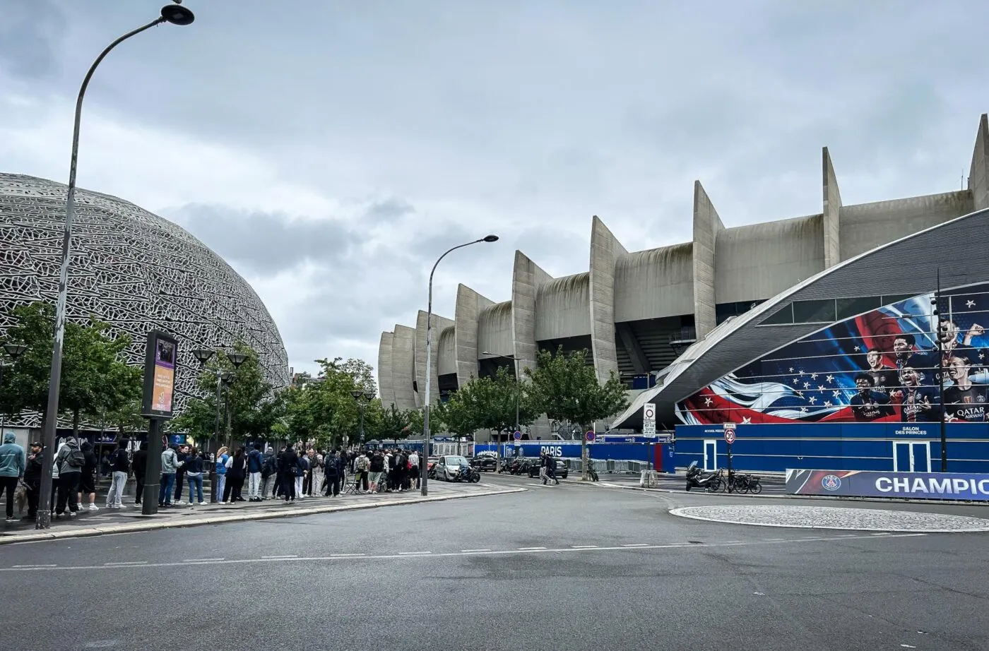 Bientôt une finale de Ligue Europa au Parc ?