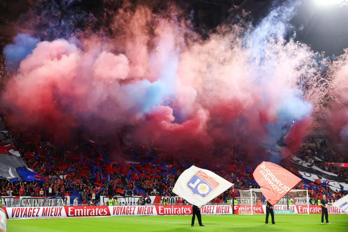 OL-Rennes interrompu plusieurs minutes après une banderole et des chants insultants
