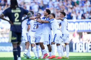 L'AJ Auxerre bat le Stade brestois et respire enfin