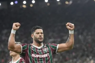À 40 ans, Hulk marque encore et vomit en plein match