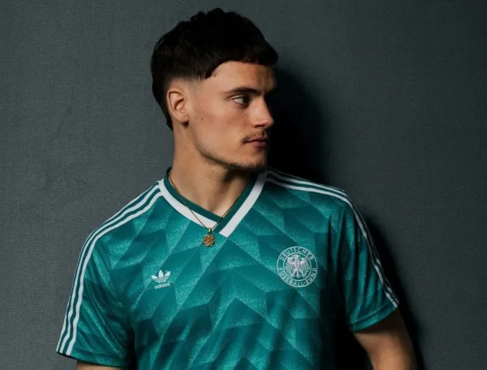L&rsquo;Allemagne va affronter les Pays-Bas avec un maillot improbable