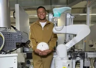 5 trucs à savoir sur On, le nouvel équipementier de Kylian Mbappé