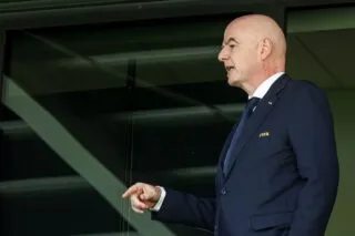 Gianni Infantino tente le tout pour le tout pour sauver son poste