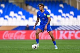 Un nouveau changement chez les Bleus