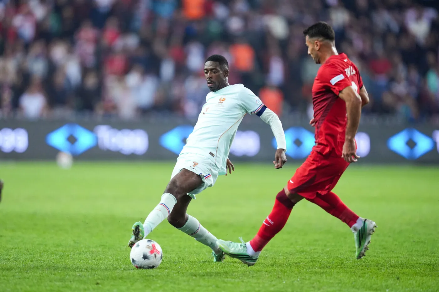 Ousmane Dembélé «<span style="font-size:50%"> </span>très content<span style="font-size:50%"> </span>» du résultat des Bleus