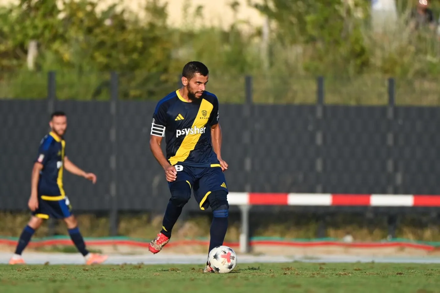 La Roche-sur-Yon nouveau leader en Ligue 3, Valenciennes se relance, Aubagne met fin à sa série noire