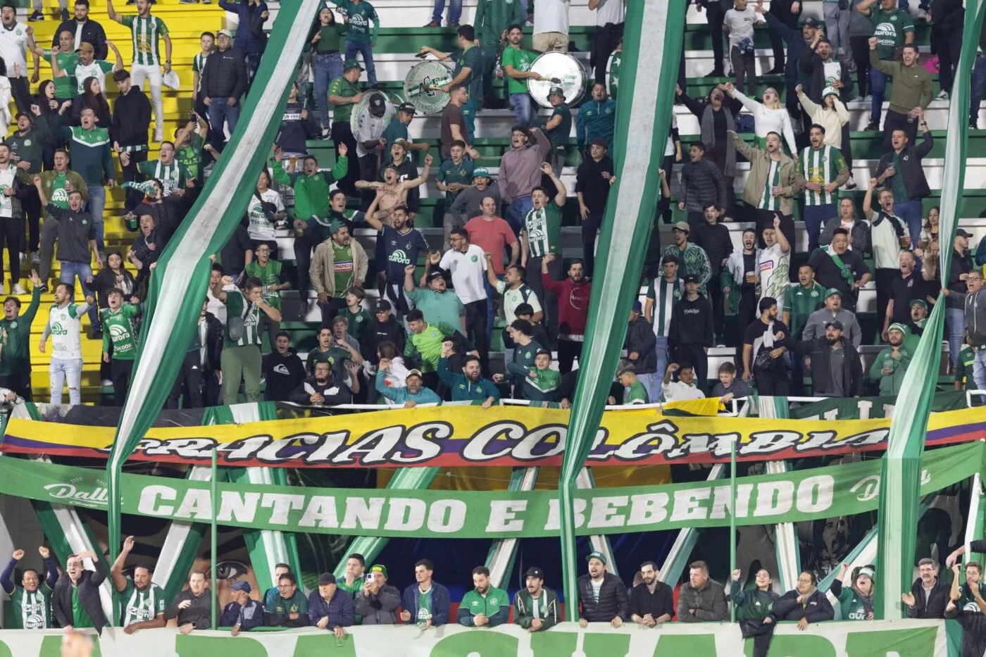 Un vibrant hommage rendu aux victimes du crash de l'avion de Chapecoense dix ans après le drame