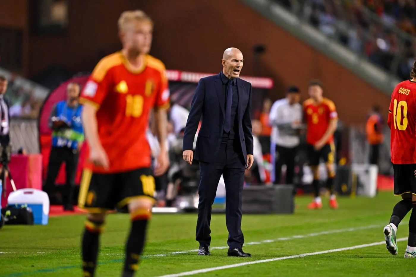 Michael Olise rend Zidane complètement fou après son but victorieux
