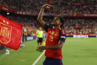 À domicile, l’Espagne fête son Mondial par un large succès contre la Croatie