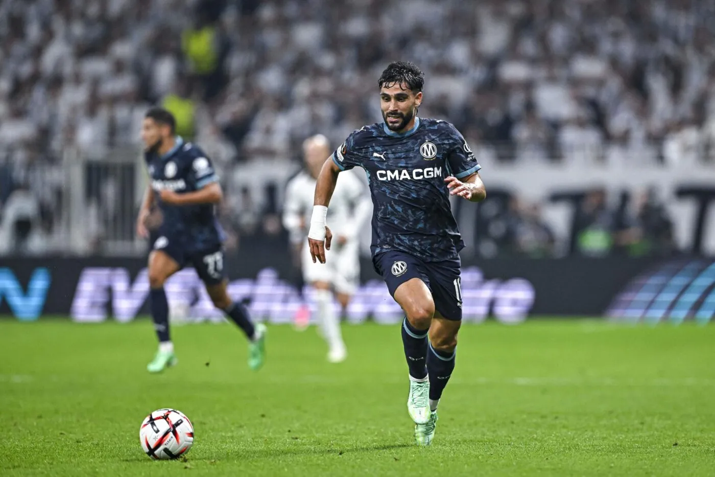 Neal Maupay dénonce la gestion de Roberto De Zerbi