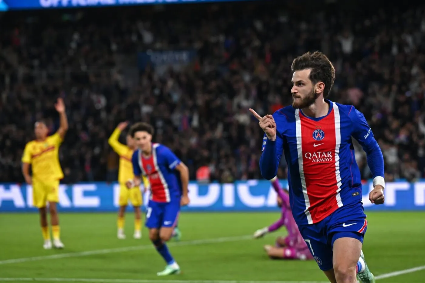 Le PSG fait craquer Le Mans