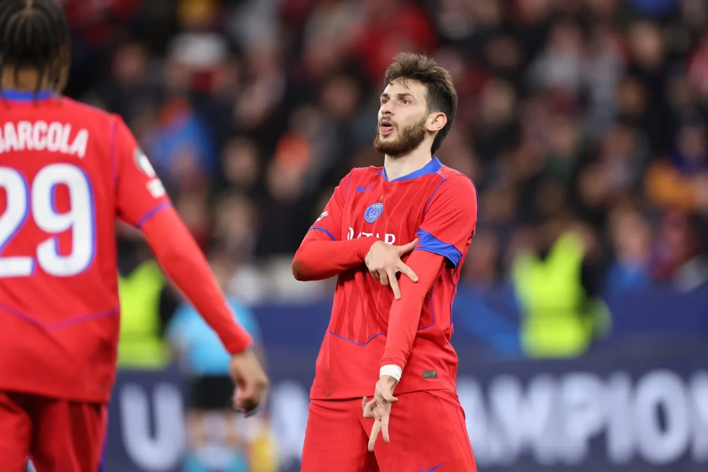 Patate en lucarne ou double poteau : la rédac se déchire