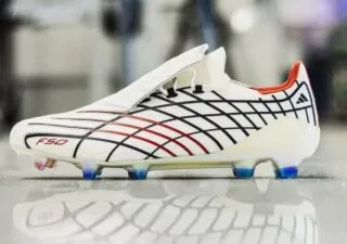 adidas ressort les crampons cultes de la légende Santiago Munez