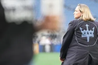 La coach de Seattle utilise ChatGPT pour faire ses compos, et ça marche