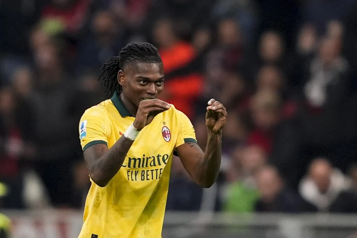 L&rsquo;AC Milan bat la Fiorentina sur le fil et prend les commandes de la Serie A