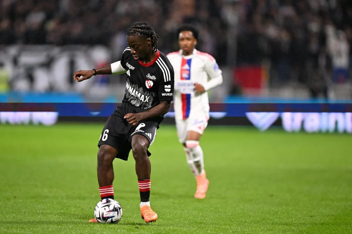 Sanction salée pour Ismaël Doukouré après son tacle sur Malick Fofana